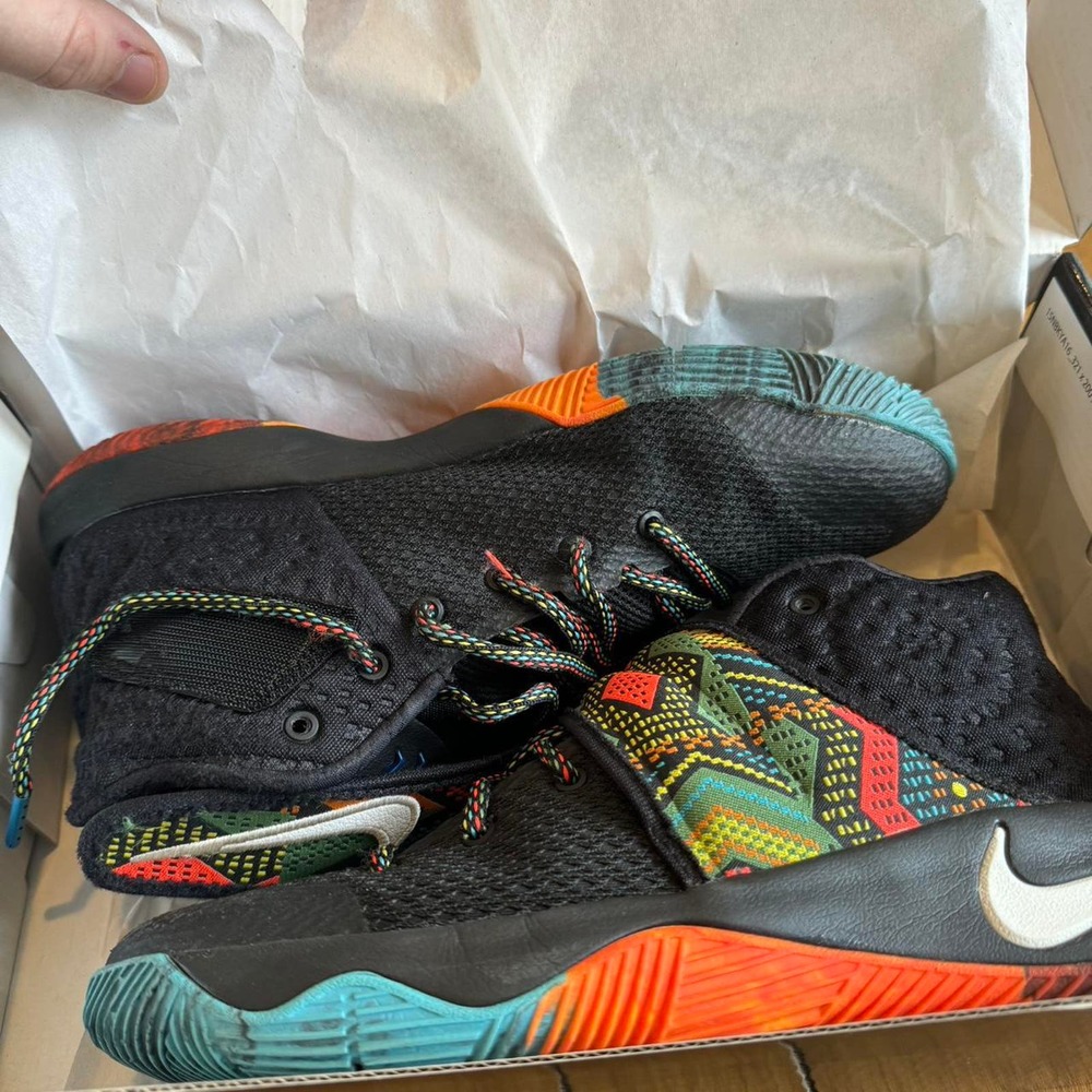 Kyrie irving 2 bhm basketball